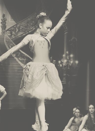 TanzEl gallery home 1 TanzEl gallery home 1